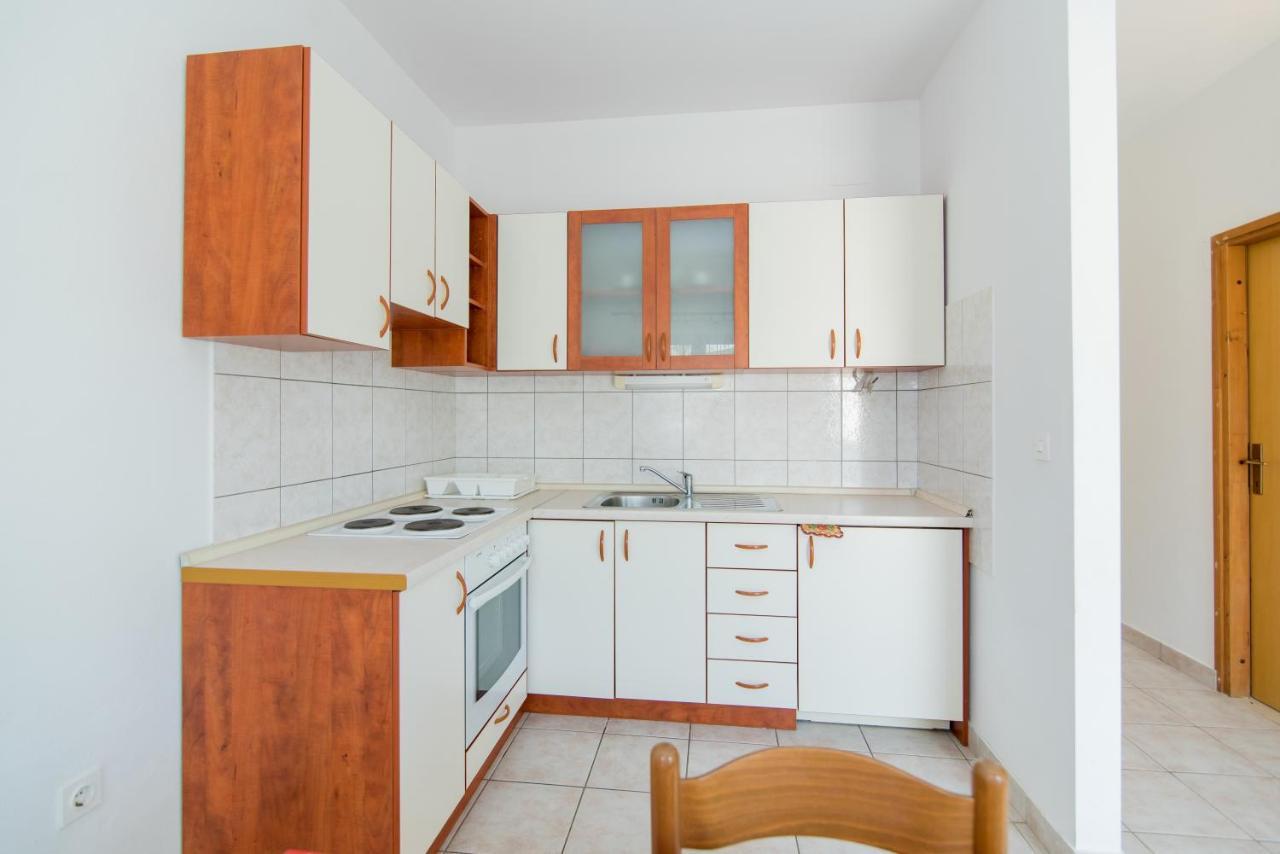 Apartments Neva Selca  الغرفة الصورة