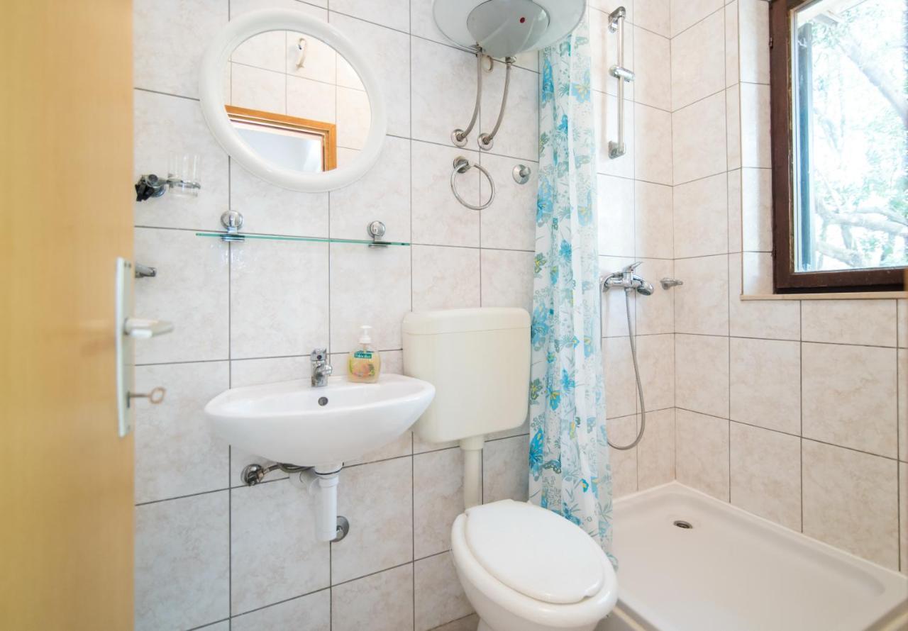 Apartments Neva Selca  الغرفة الصورة