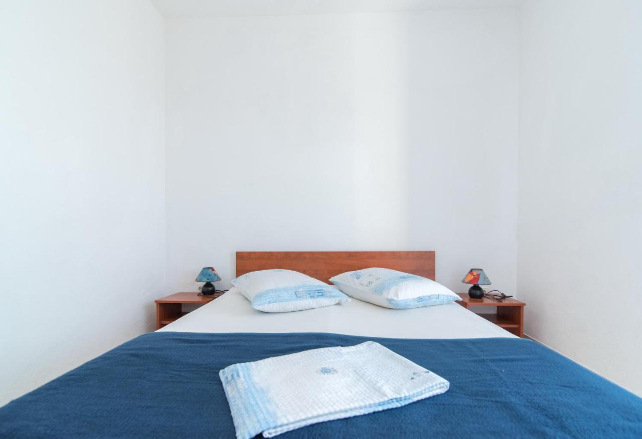Apartments Neva Selca  الغرفة الصورة