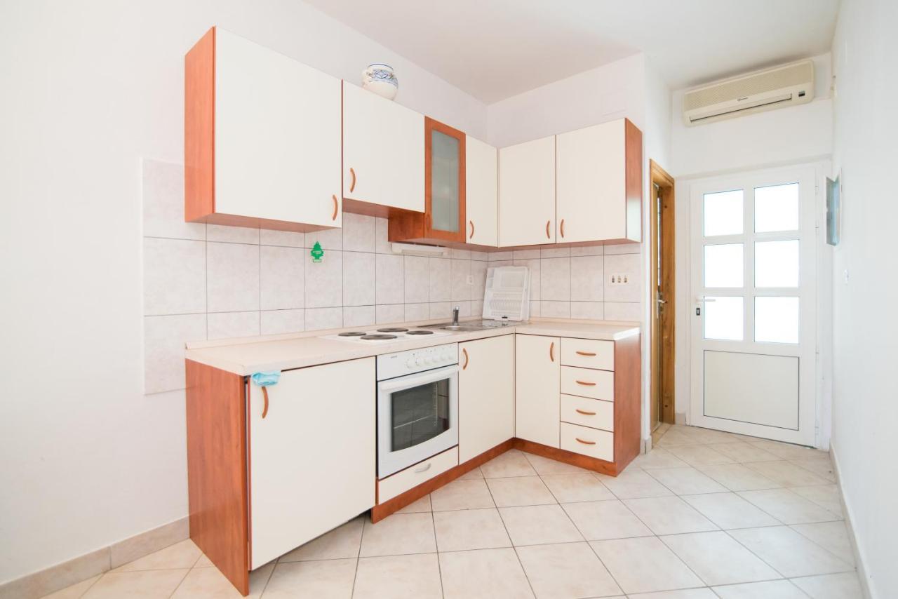 Apartments Neva Selca  الغرفة الصورة